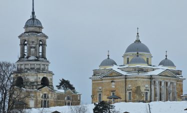 Старица зимой. Левый берег. Собор Бориса и Глеба.