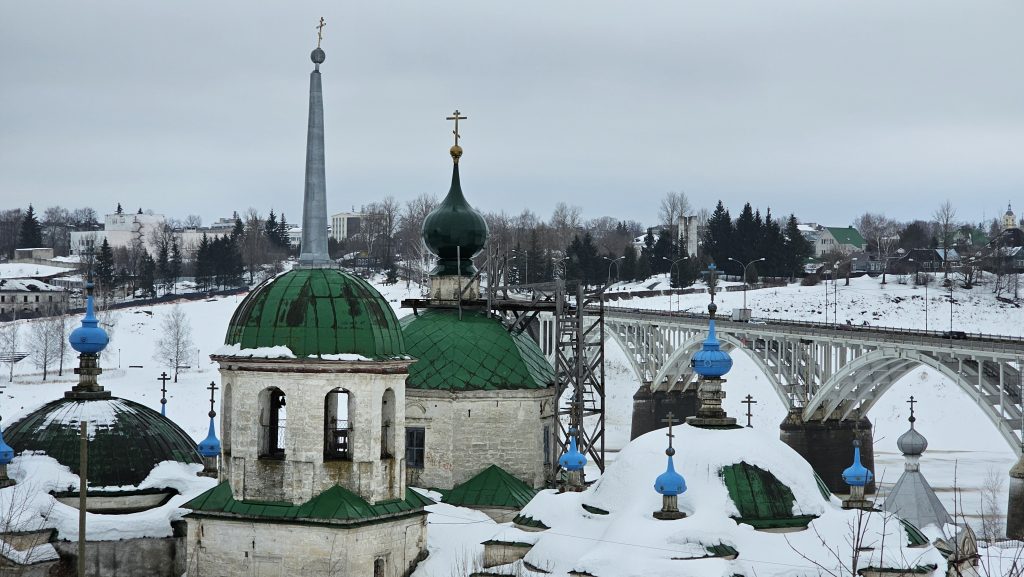 Церковь Параскевы Пятницы. Старица зимой.