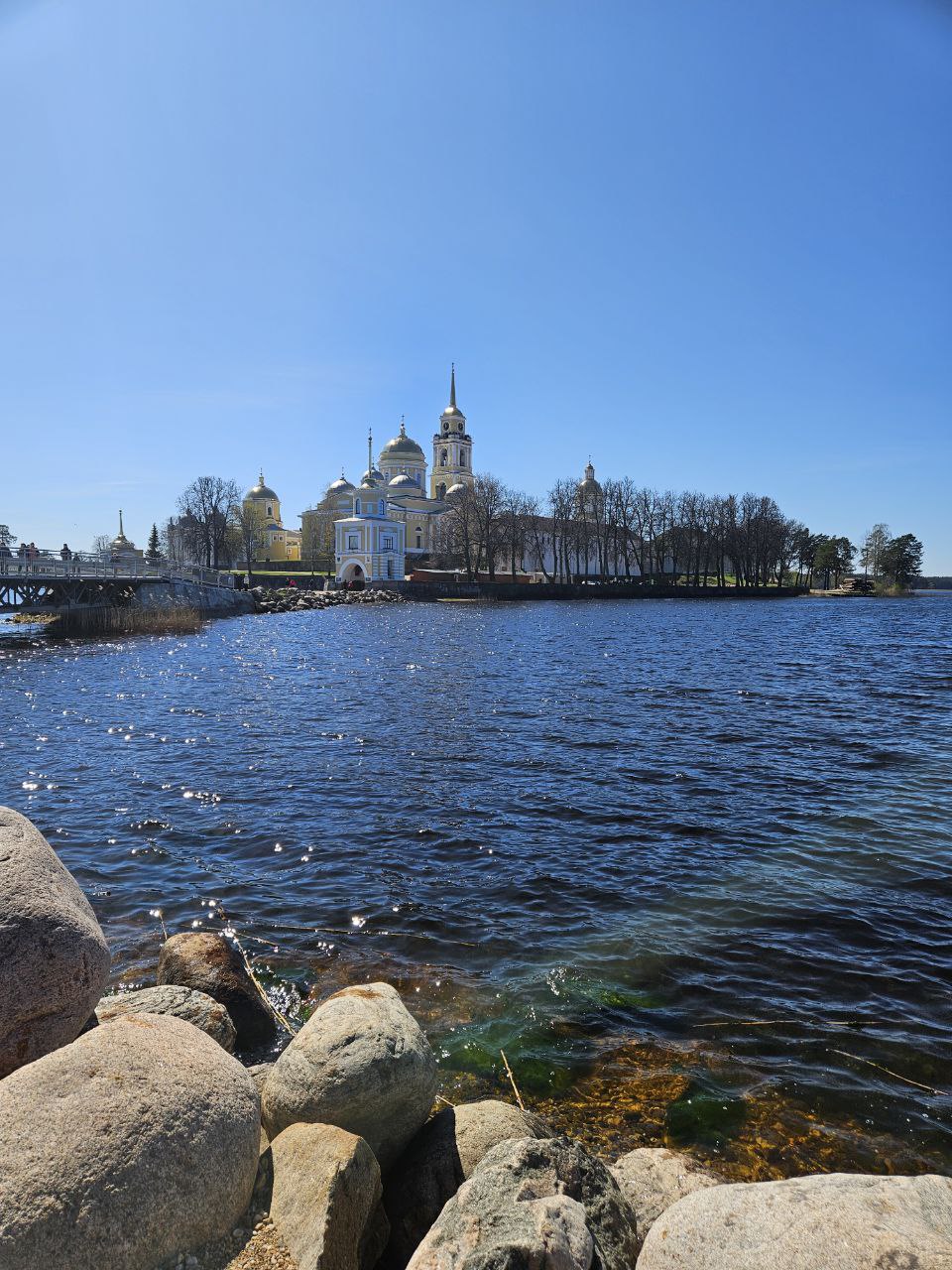 Селигер в майские дни(1-3 мая): духовная тишина Нило‑Столобенской пустыни и отдых на туристической базе
